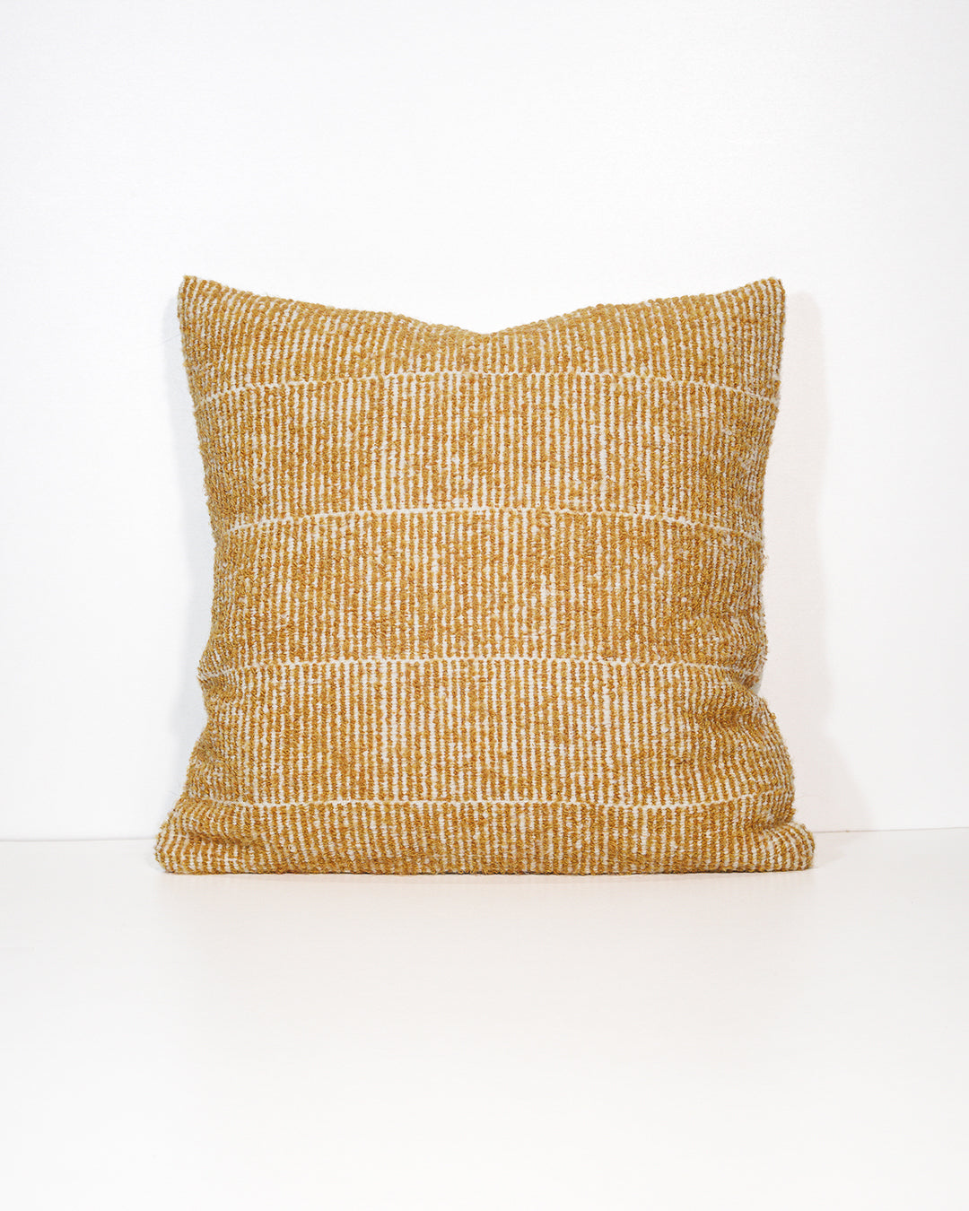 LÍNEO PILLOW - NATURAL/GOLD